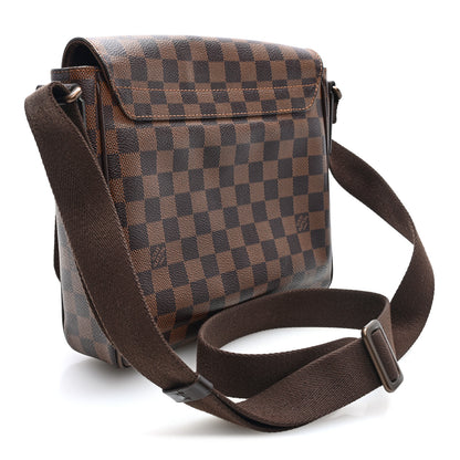 Louis Vuitton Damier Ebene District PM 3 of 9