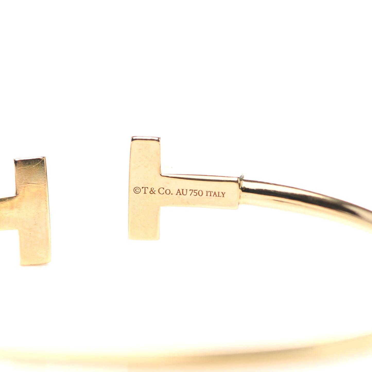 18K Yellow Gold T Wire Bracelet