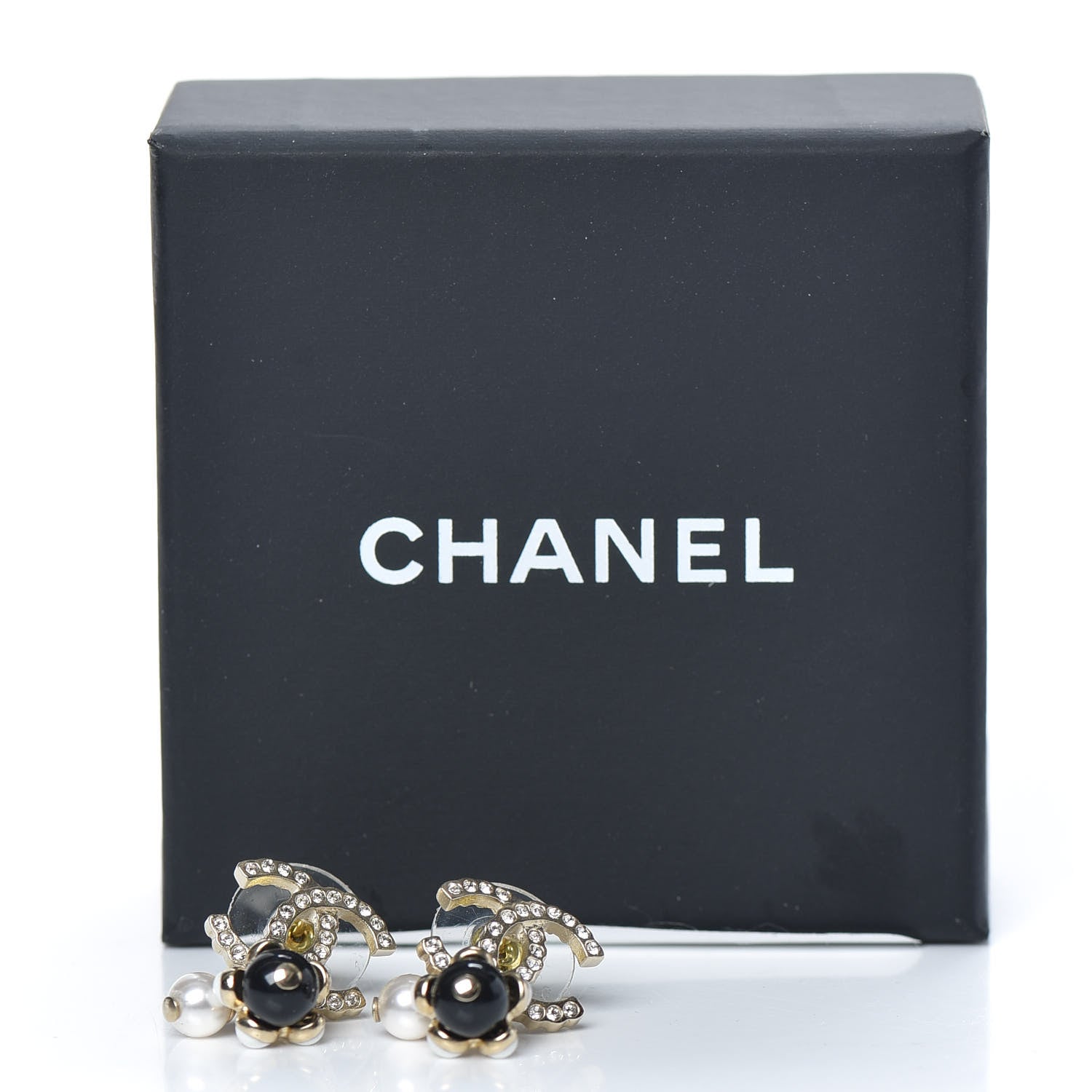 Chanel Crystal Bead Pearl CC Drop Earrings Gold White Black 5 of 5