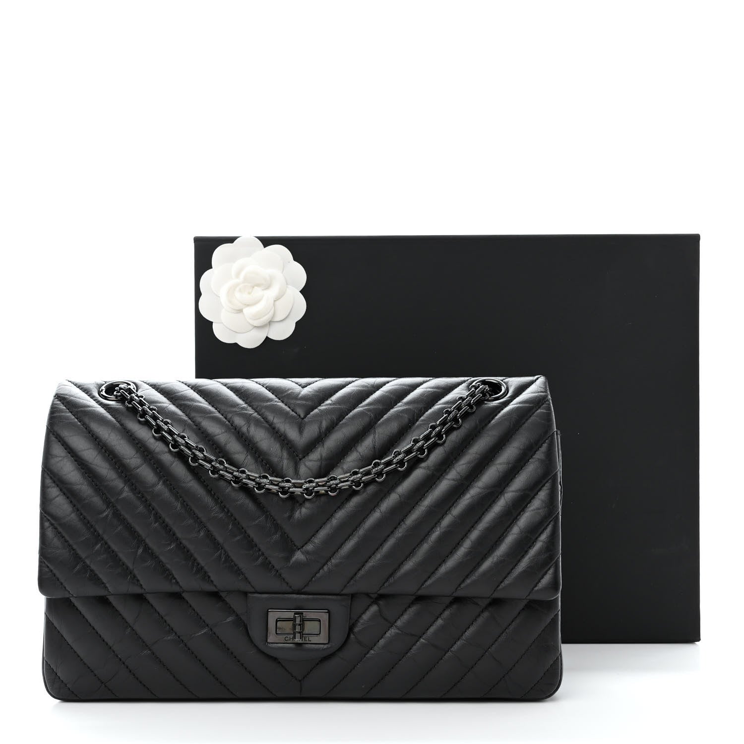Chanel Aged Calfskin Chevron Quilted 2.55 Reissue 226 So Black 11 of 11