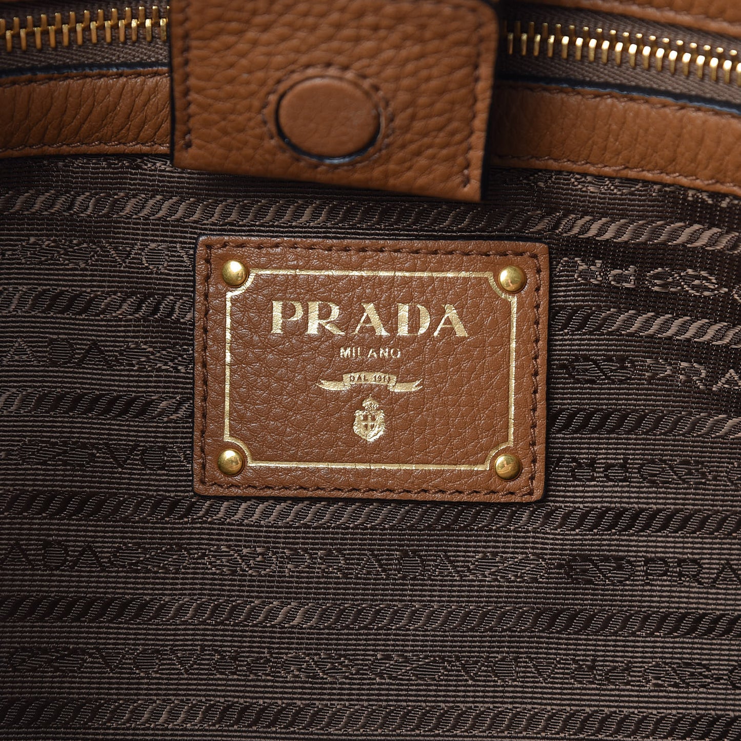 Vitello Phenix Tote Cannella