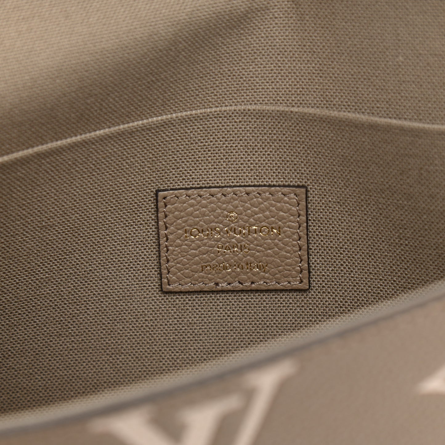 Empreinte Monogram Giant Felicie Pochette Tourterelle Creme