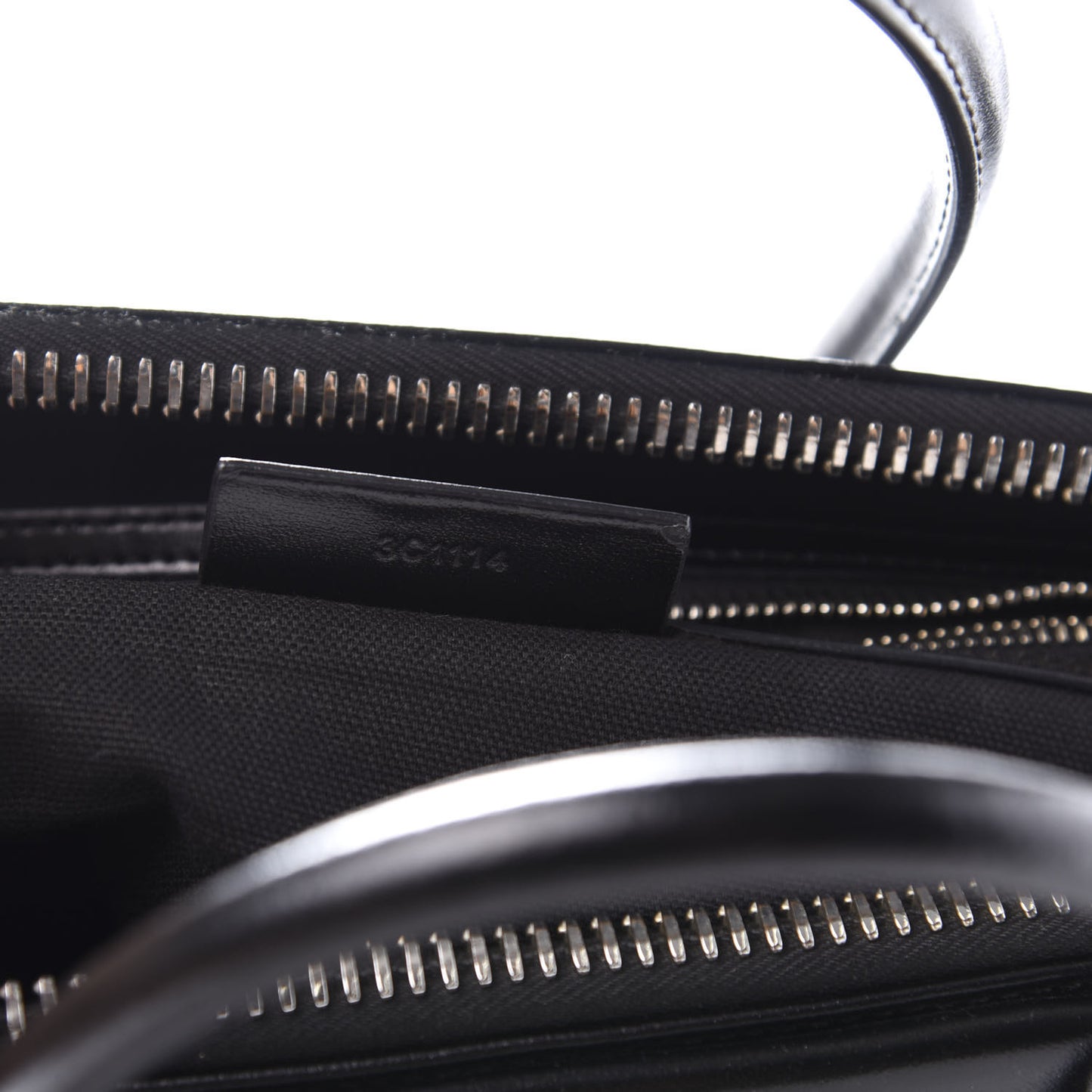 Shiny Lord Calfskin Medium Antigona Black