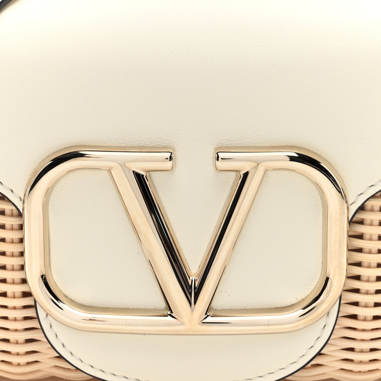 Wicker Calfskin Vlogo Small Loco Shoulder Bag Natural Ivory
