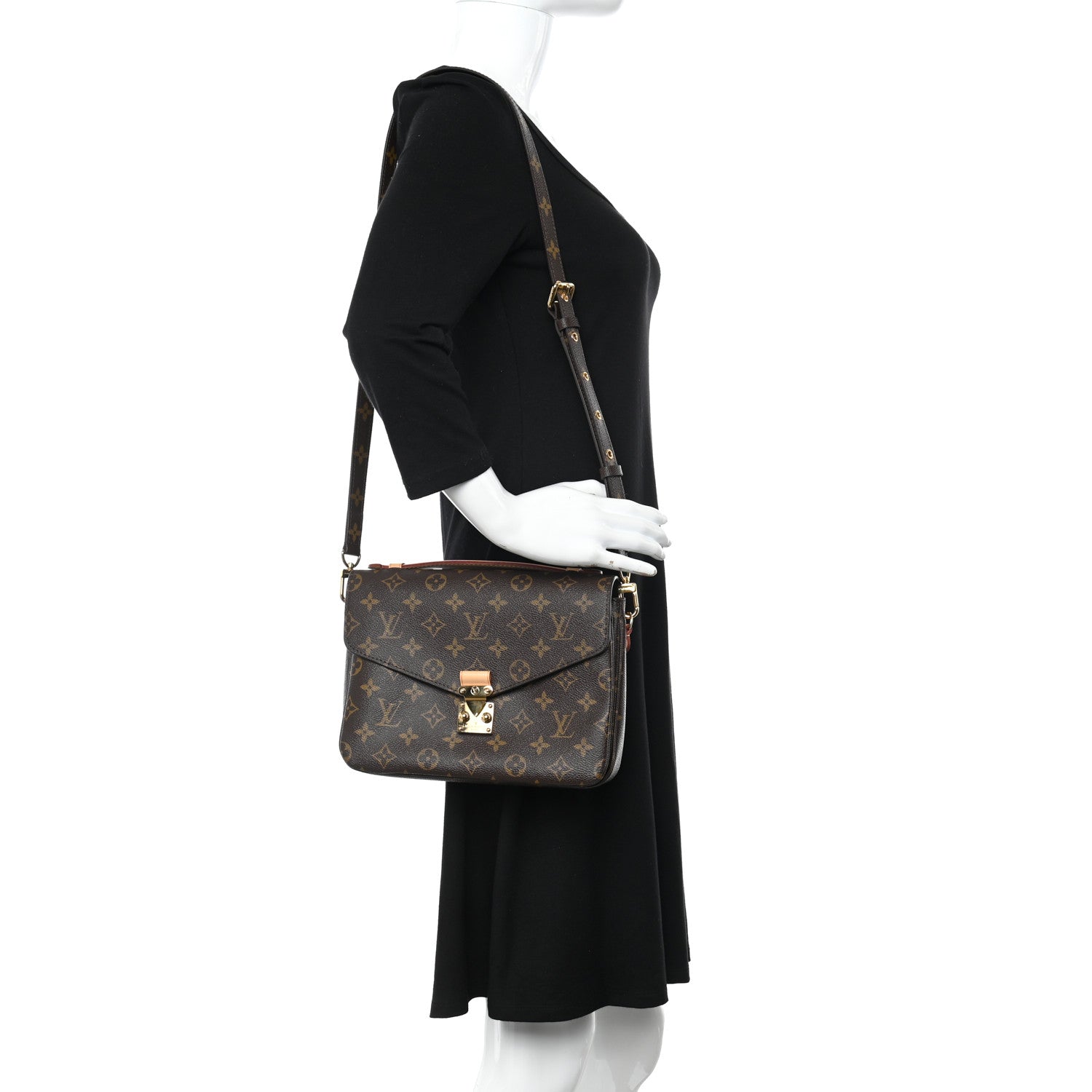 Louis Vuitton Monogram Pochette Metis 2 of 11