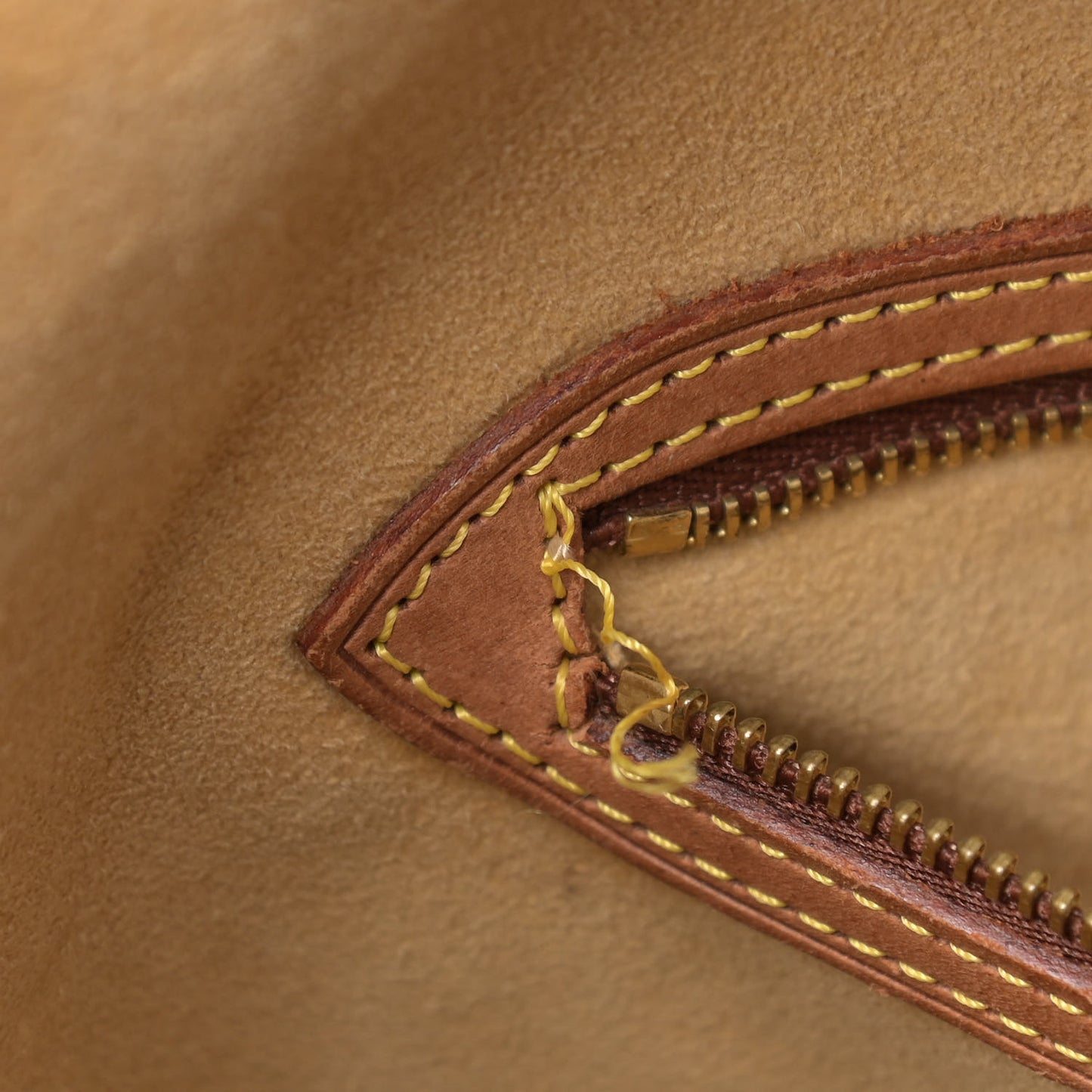 Monogram Babylone