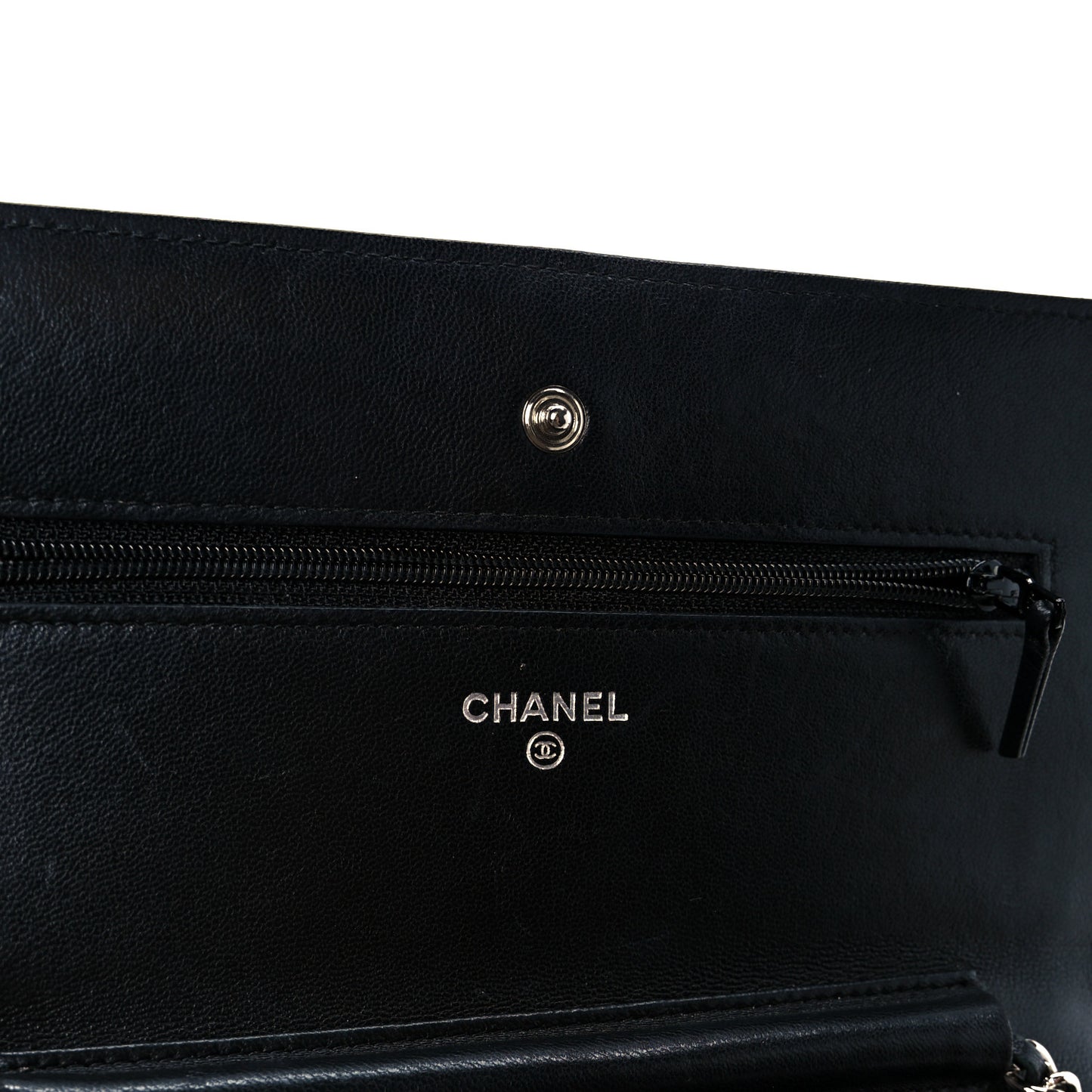 Lambskin Quilted Wallet On Chain WOC Black