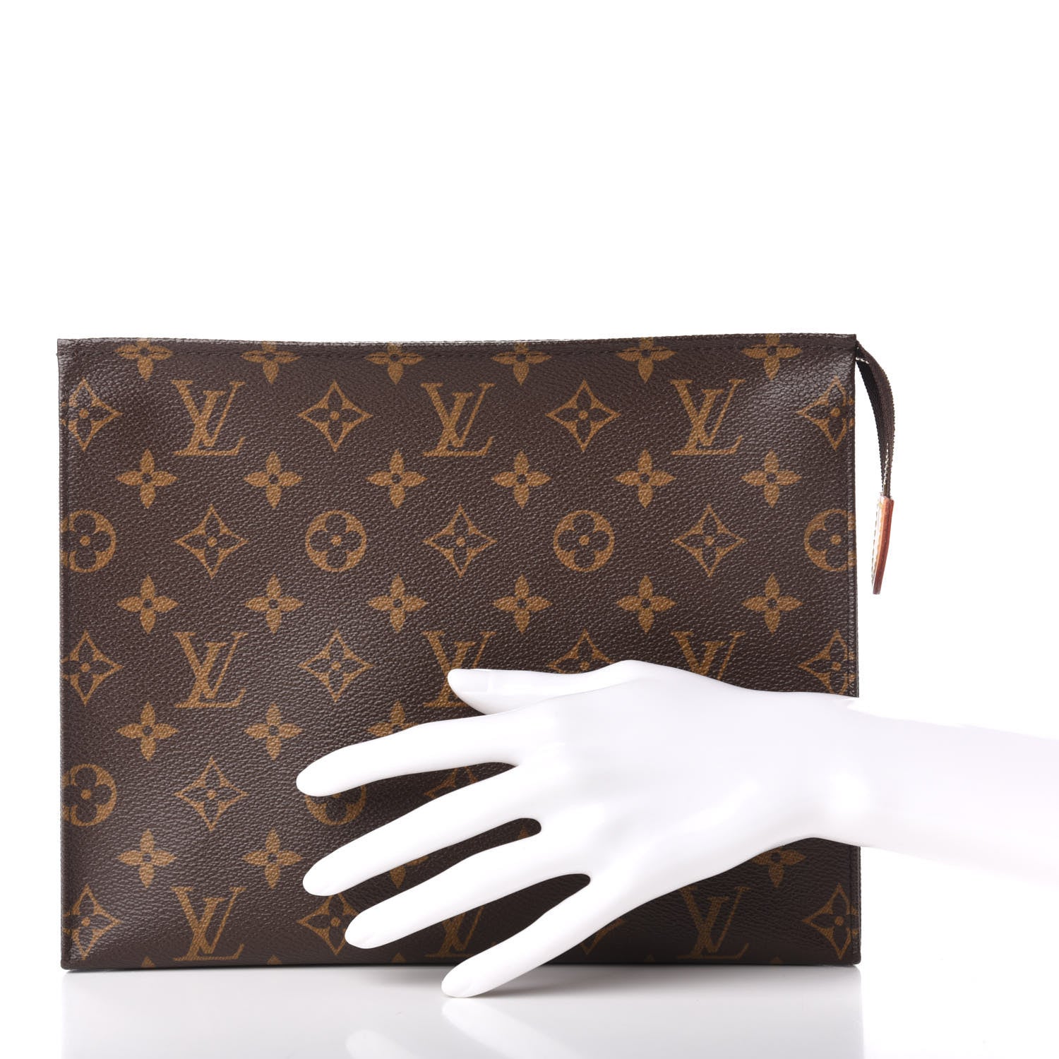 Louis Vuitton Monogram Toiletry Pouch 26 3 of 9