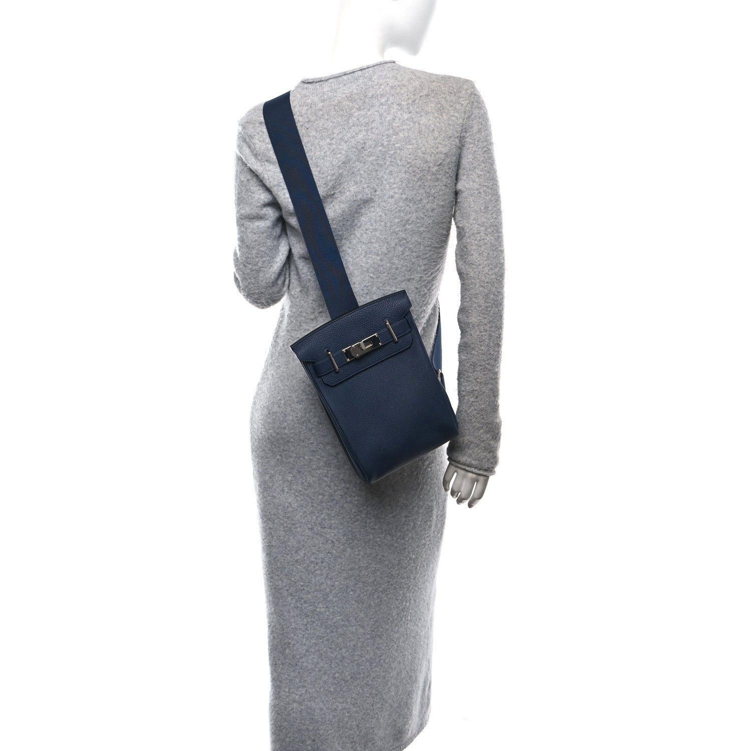 Hermes Togo Hac A Dos PM Backpack Bleu Nuit 2 of 10