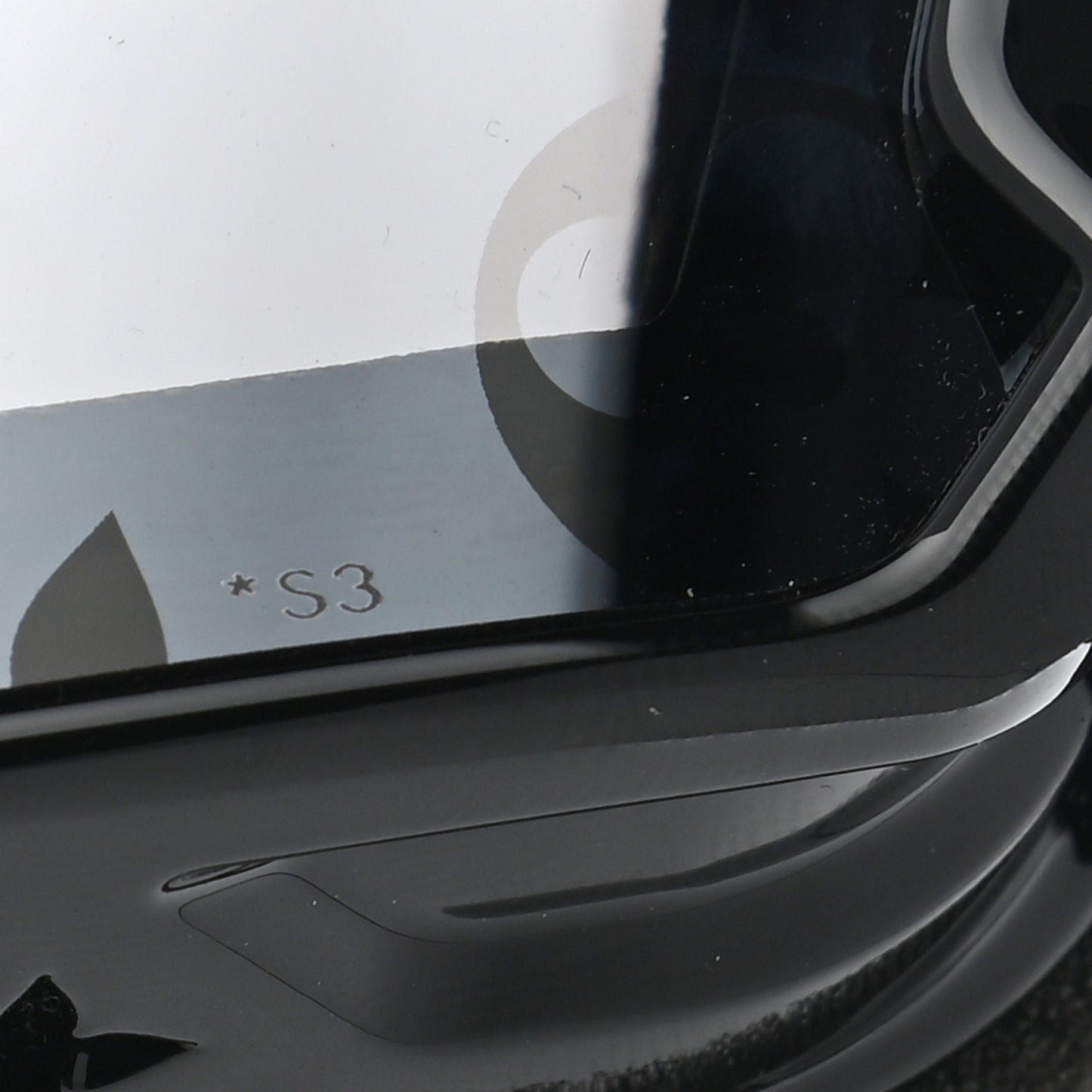 Acetate LV Snow Mask Black