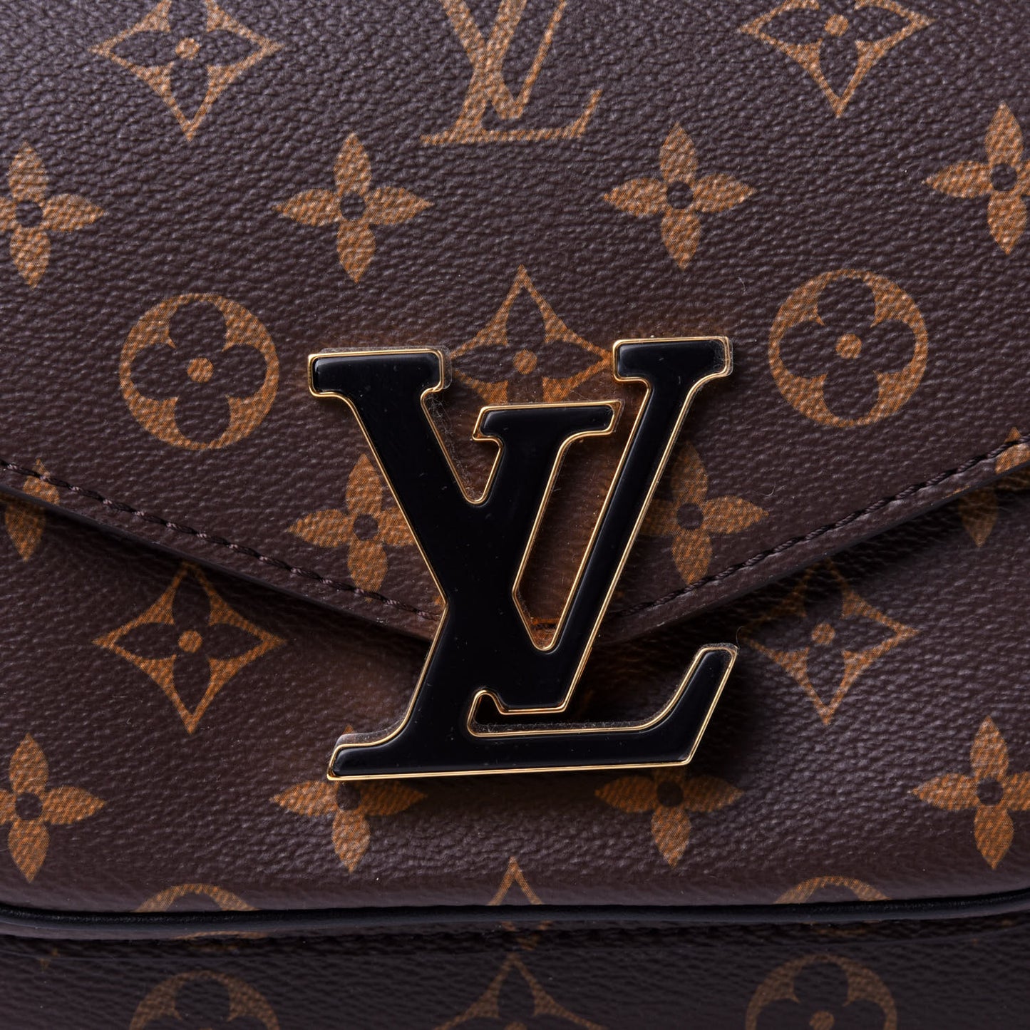 Monogram Passy
