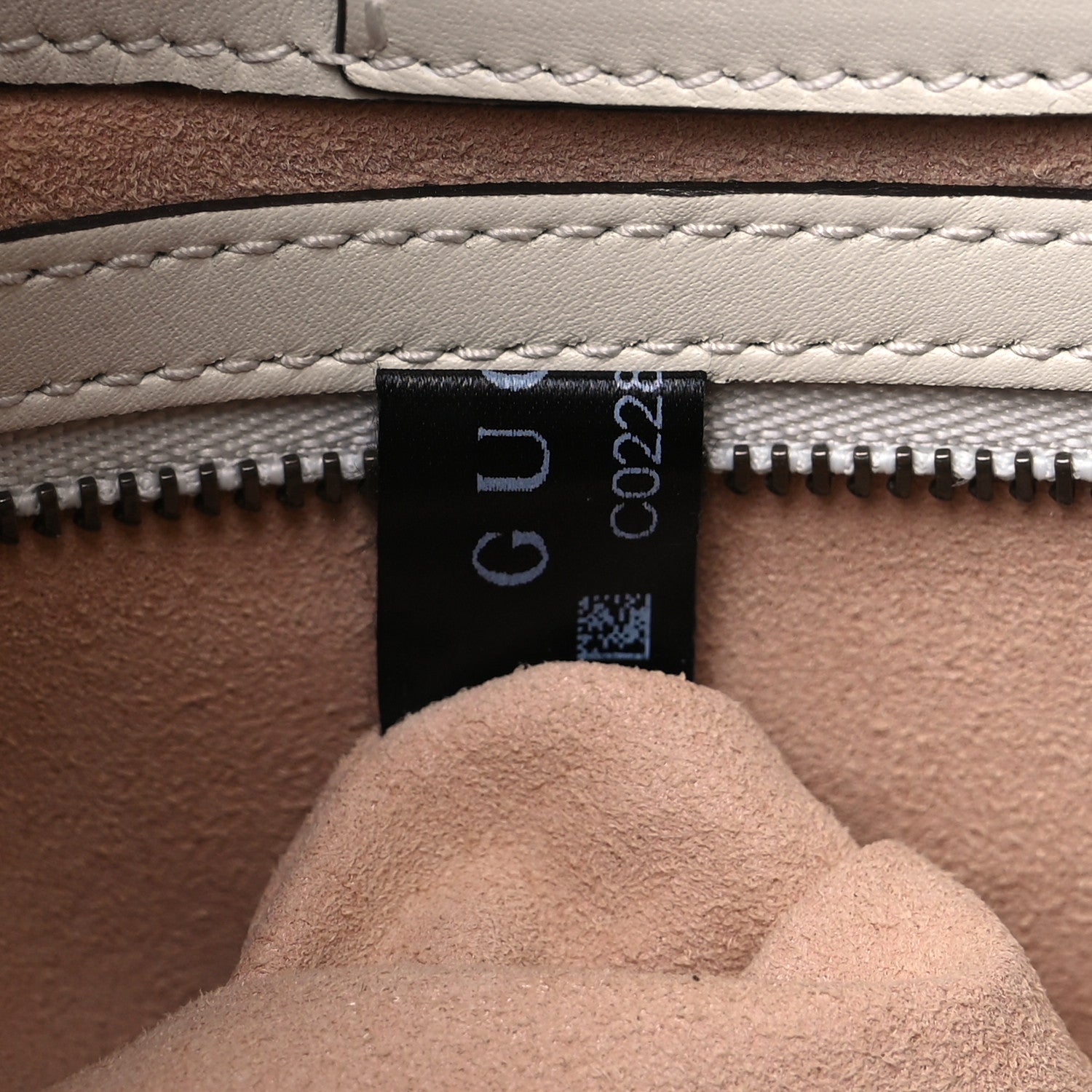 Gucci Calfskin Matelasse Medium GG Marmont Shoulder Tote Bag White 8 of 8