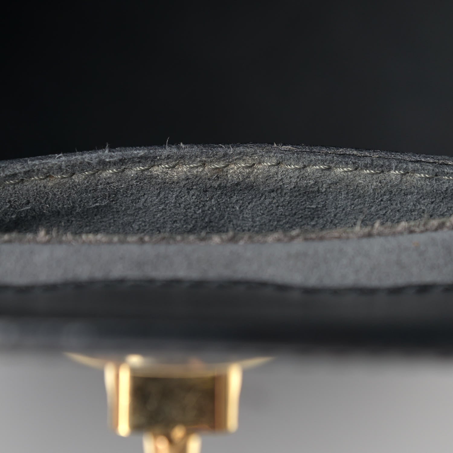 Louis Vuitton Epi Cluny Black 14 of 17