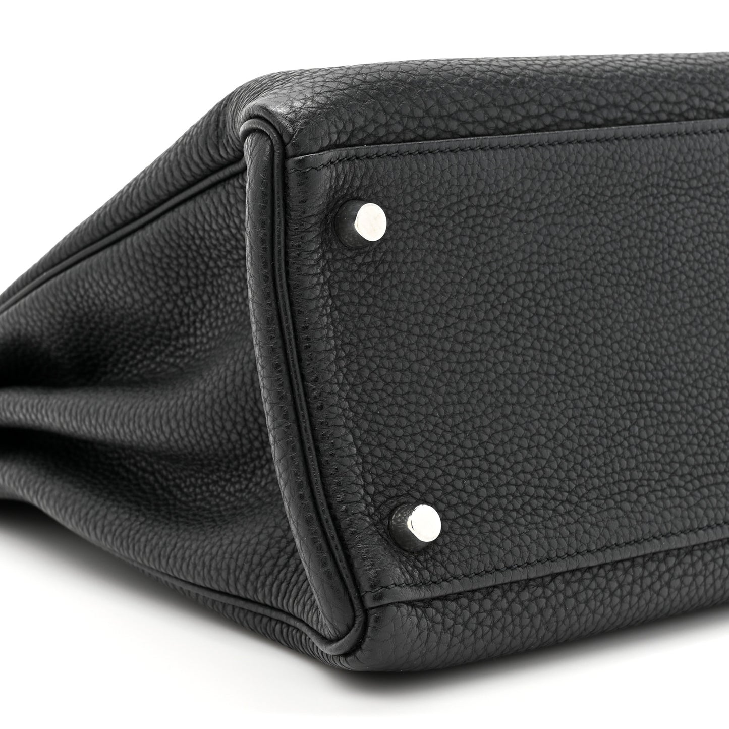 Togo Kelly Retourne 32 Black