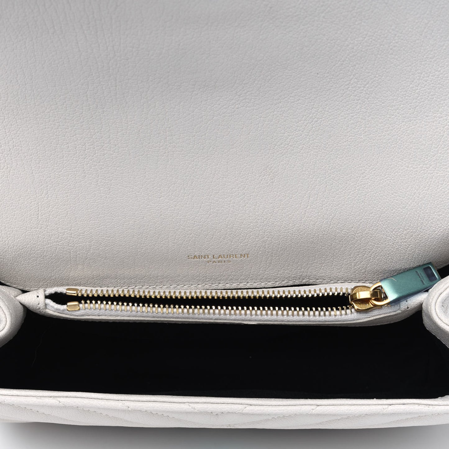 Sheepskin Matelasse Chevron Monogram Medium College Bag Crema Soft
