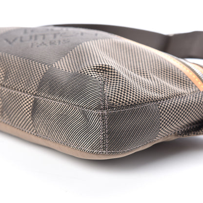 Louis Vuitton Damier Geant Archer Terre 6 of 9