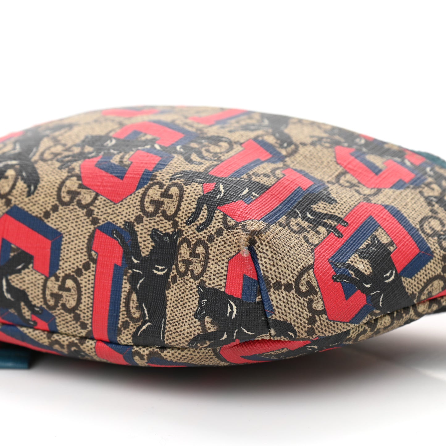 GG Supreme Monogram Gucci Wolf Belt Bag