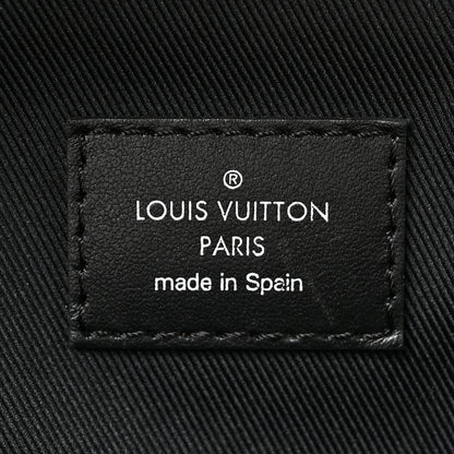 Louis Vuitton Monogram Eclipse LV Graffiti Discovery Bumbag Green Lights 6 of 9