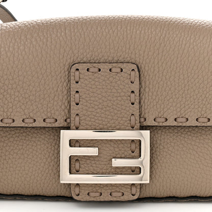 Fendi Cuoio Roma Sellerissima Nappa Sintetica Tape Stitch Mini Baguette Corda 7 of 10