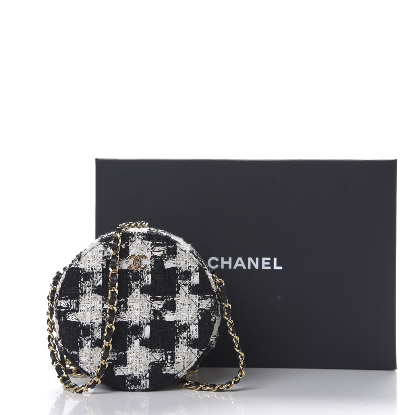 Tweed Quilted Round Clutch With Chain Black Ecru White