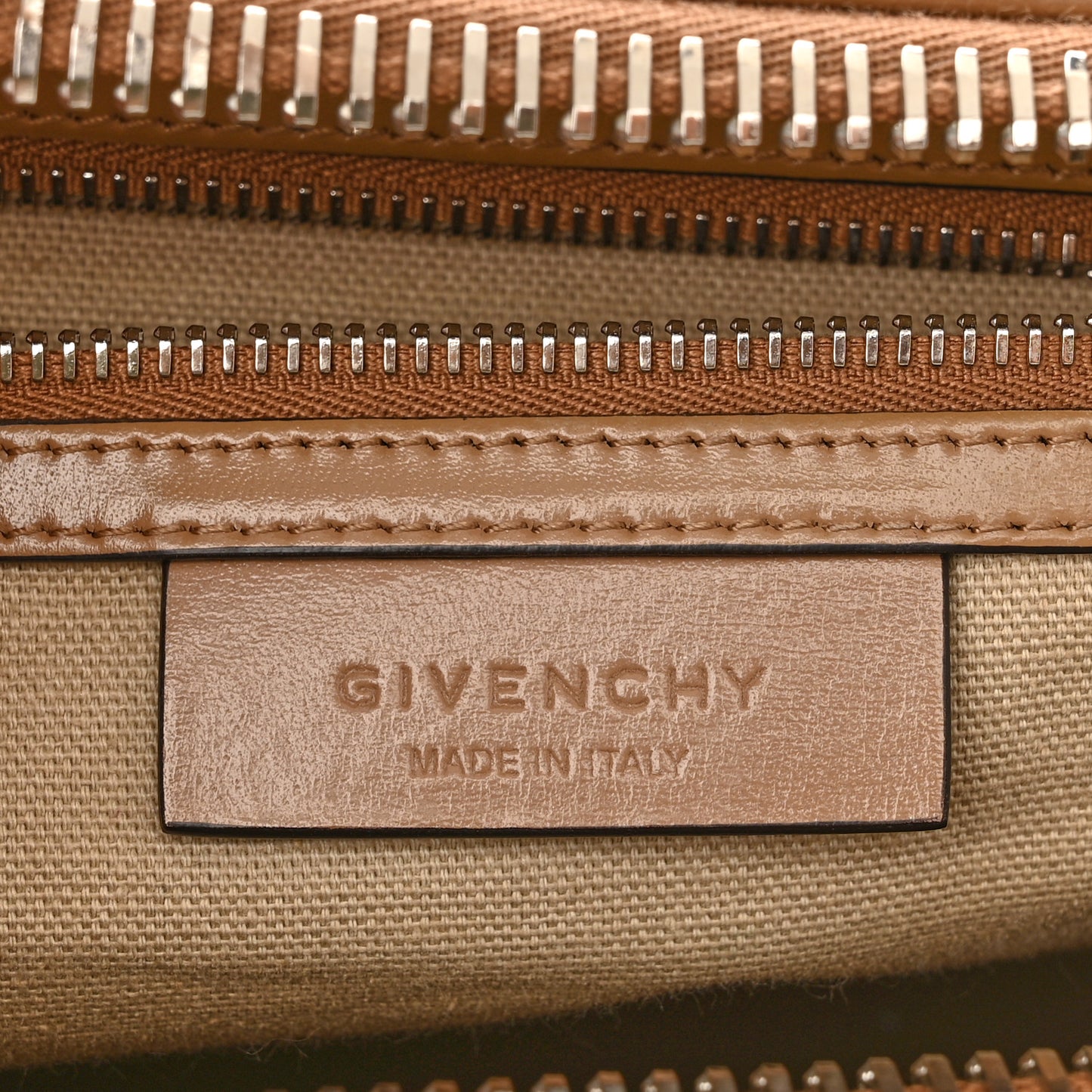 Shiny Lord Calfskin Medium Antigona Dark Beige