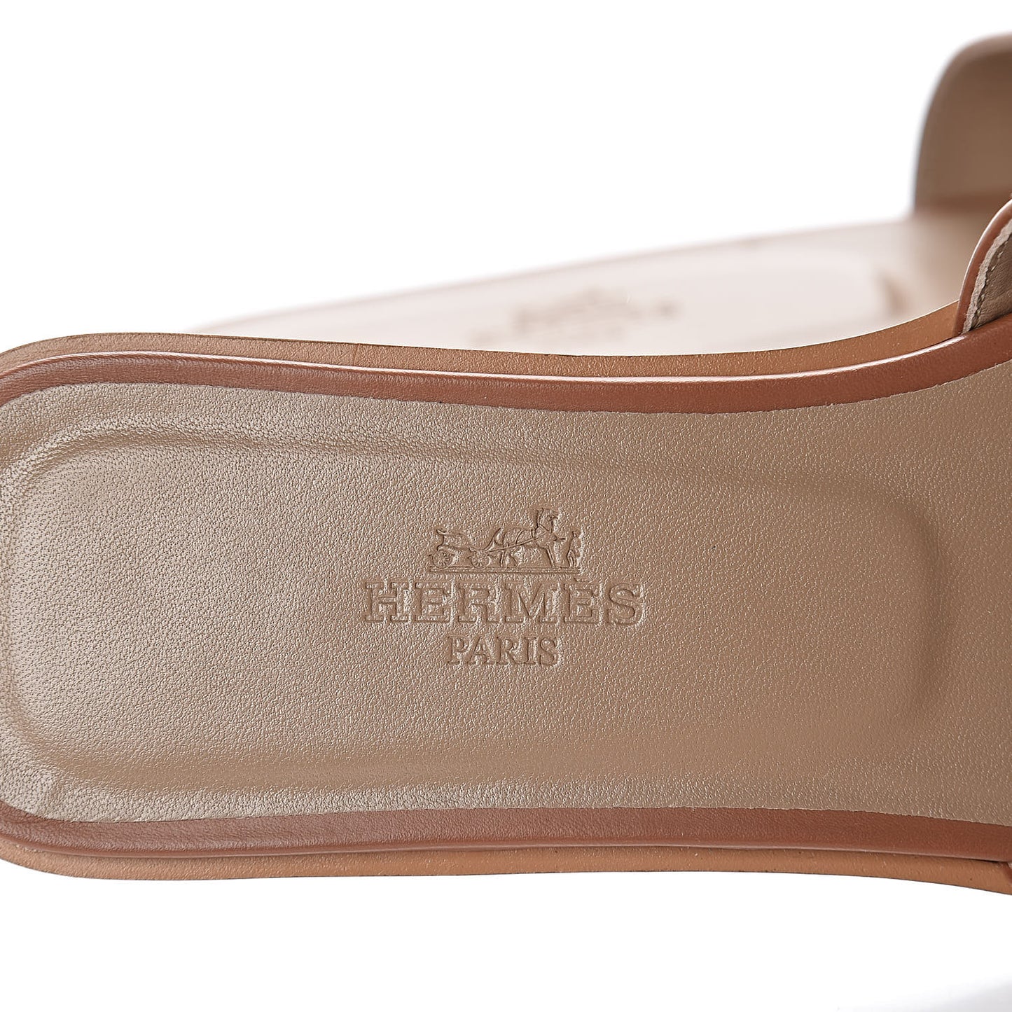 Box Calfskin Oran Sandals 36.5 Gold