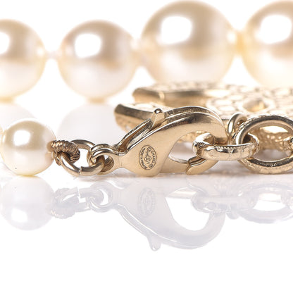Chanel Pearl Crystal CC Bracelet Gold 4 of 5