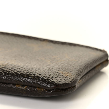 Louis Vuitton Monogram Key Pouch 8 of 8