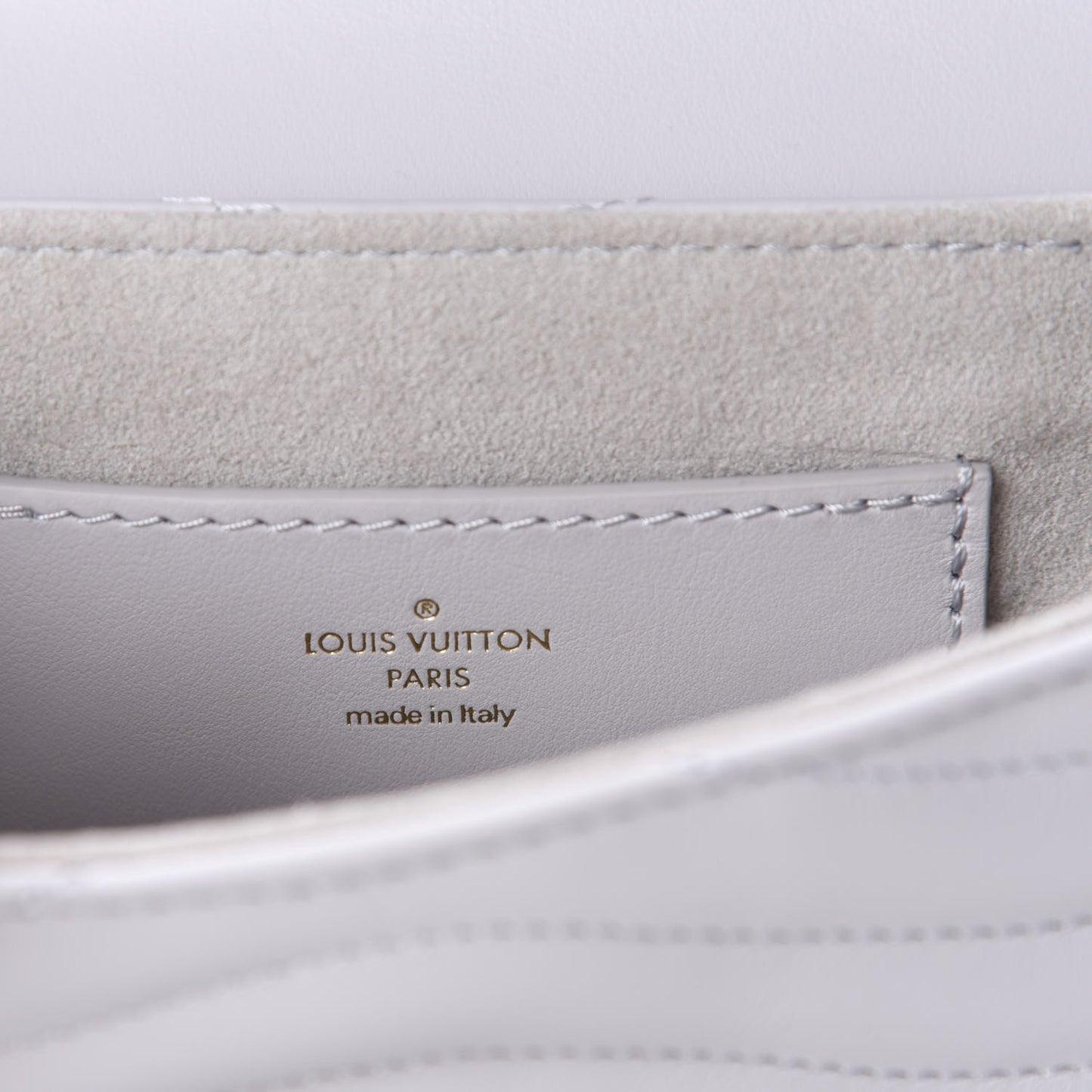 Calfskin New Wave Multi Pochette Brume