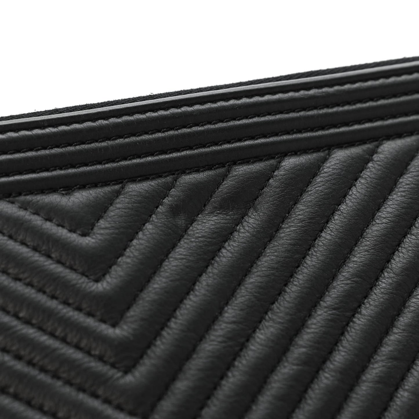 Caviar Chevron Quilted Large Boy Cosmetic Case Black
