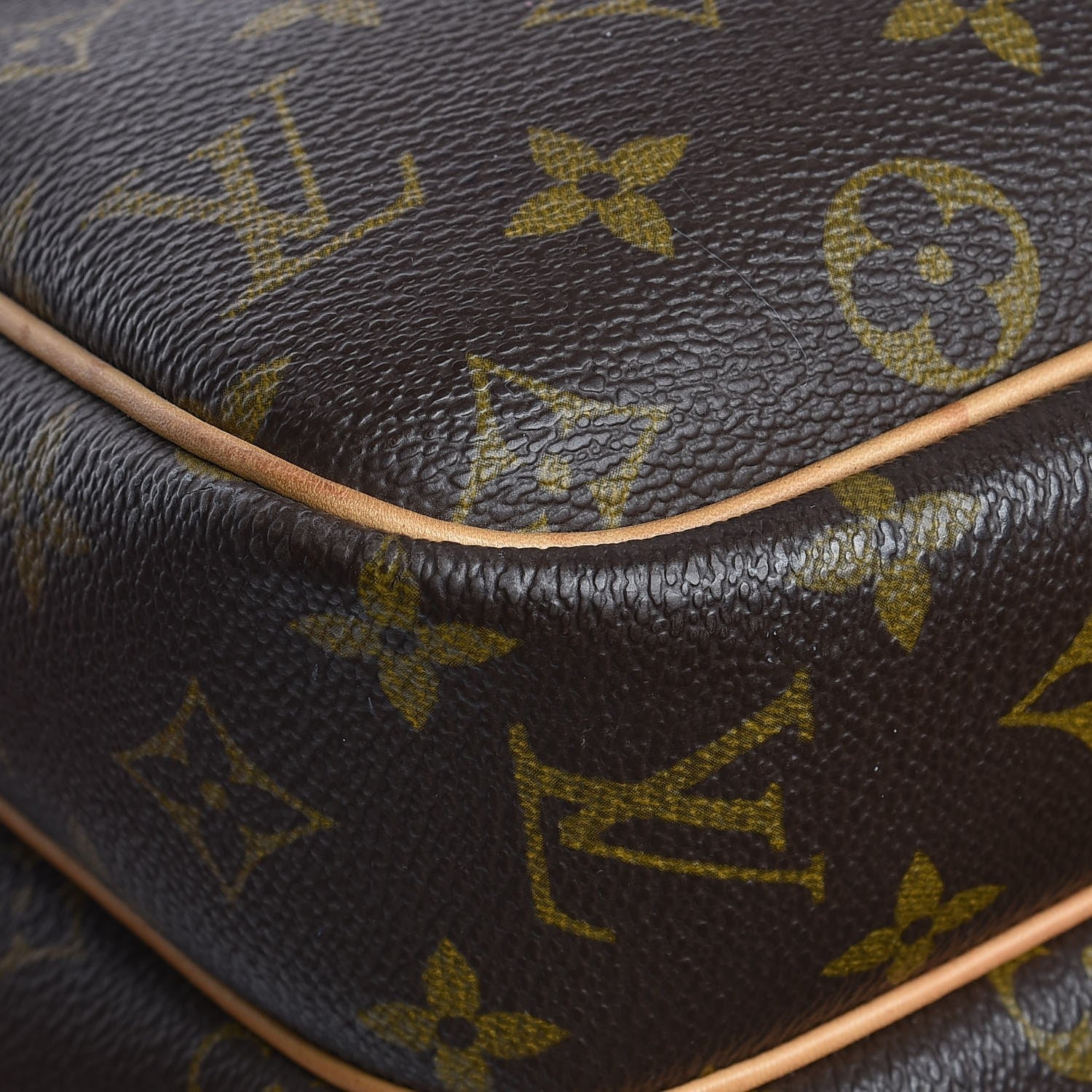 Louis Vuitton Monogram Reporter GM 11 of 12