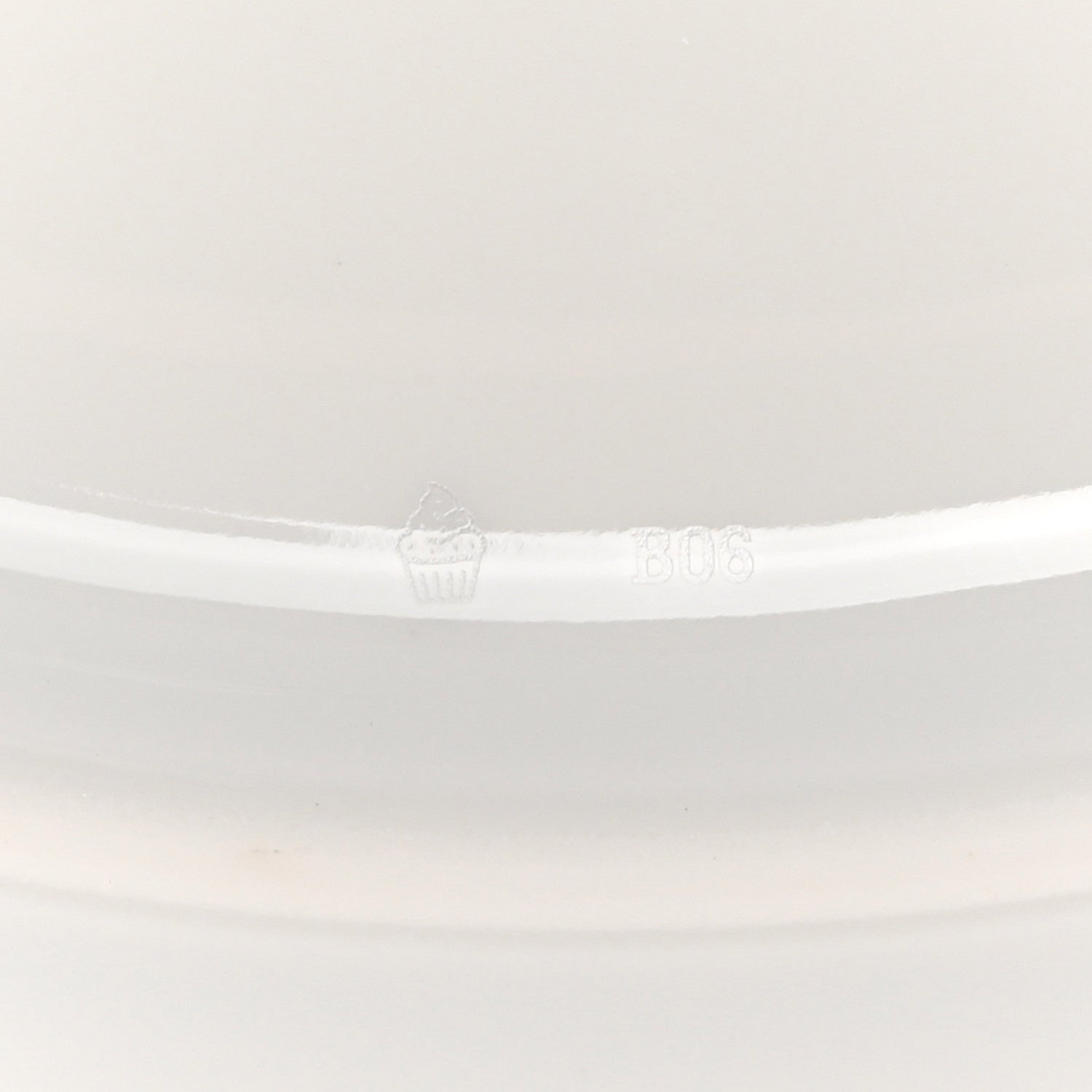 Hermes Porcelain Mosaique Au 24 Gold Dinner Plate Set of 2 6 of 7