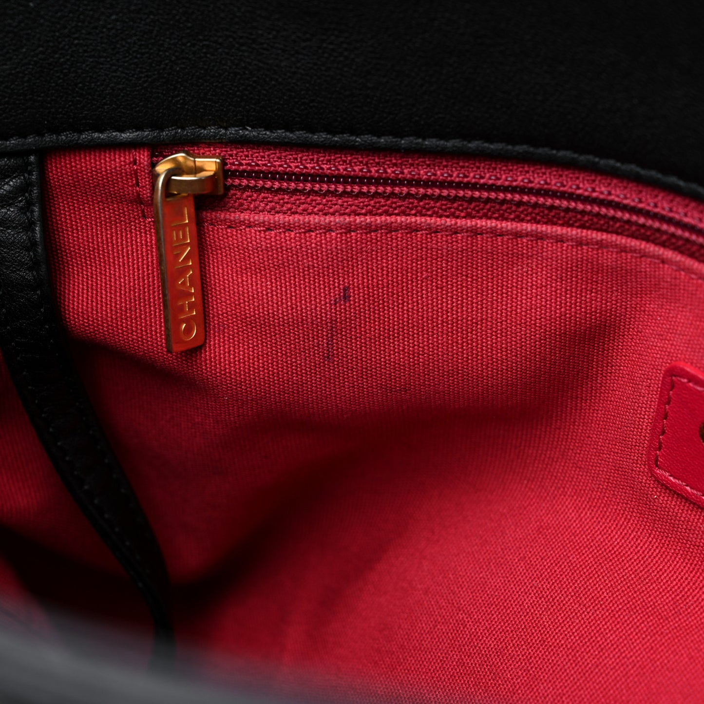 Calfskin Stitched Medium Shopping Tote Black