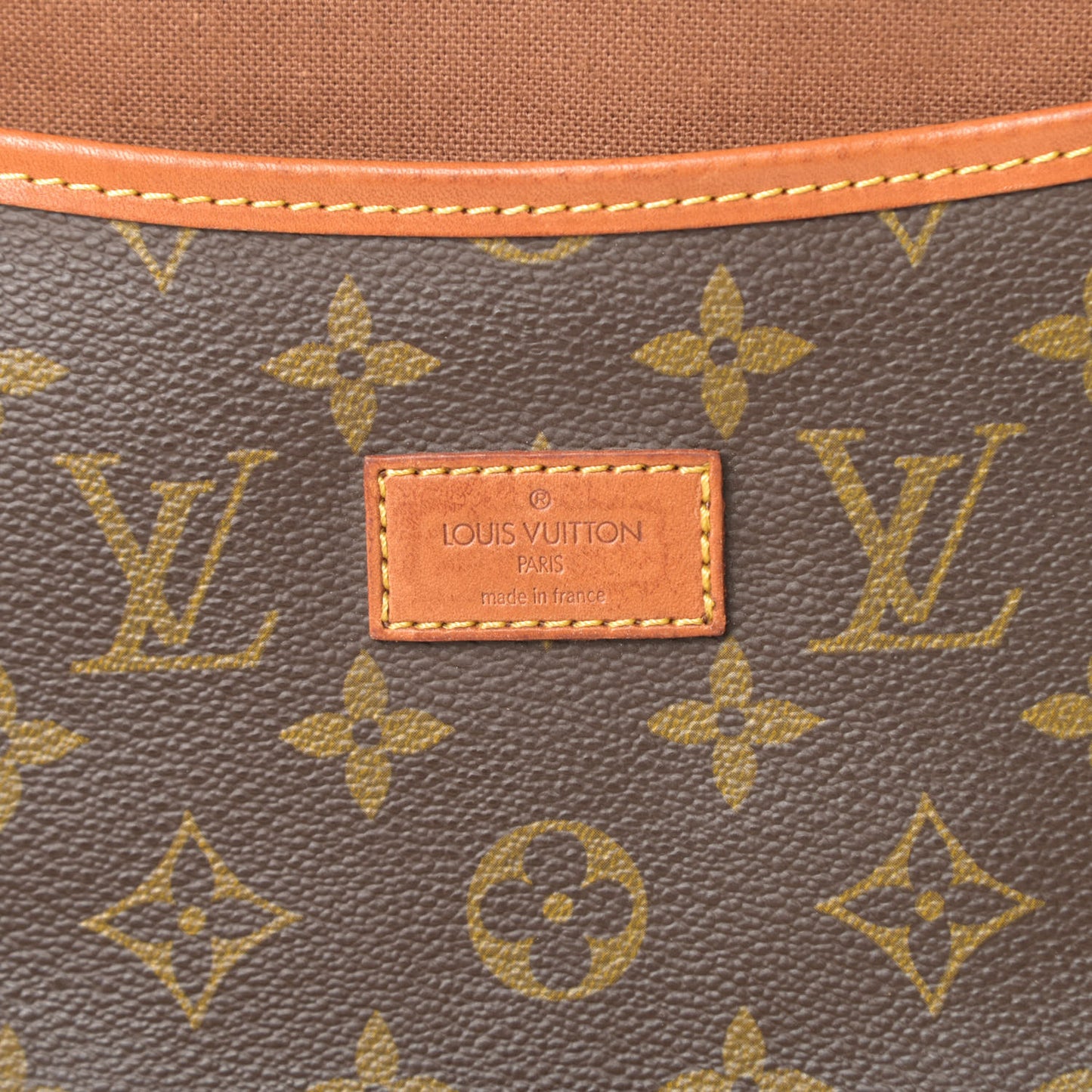 Monogram Saumur 35