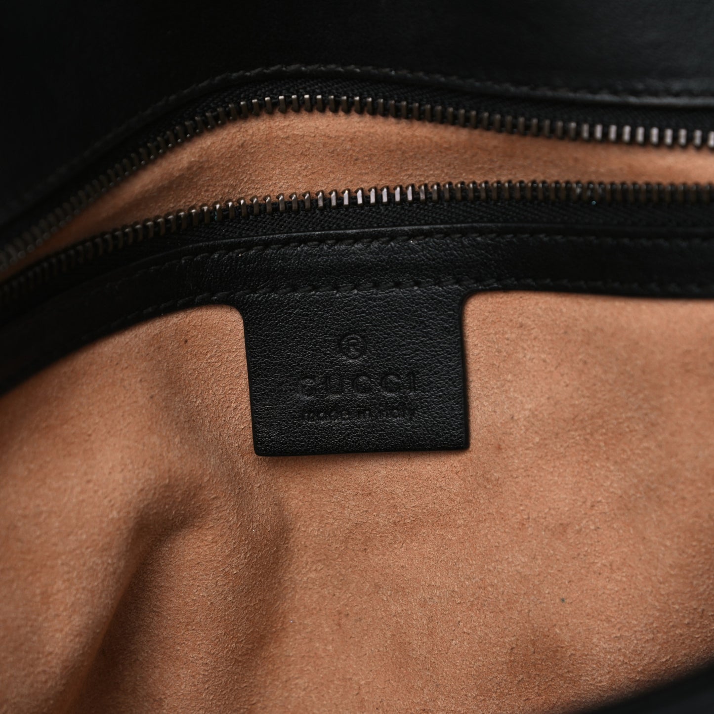 Calfskin Matelasse Medium GG Marmont Shoulder Bag Black