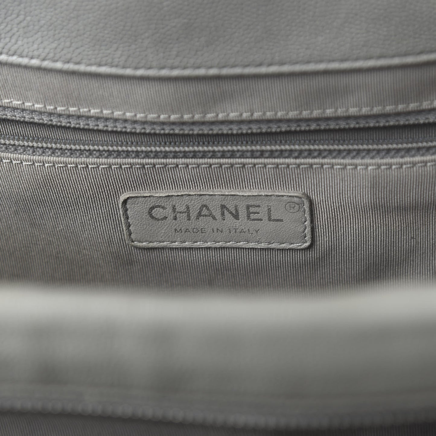 Caviar Quilted Large Urban Companion Top Handle Shopping Tote Grey