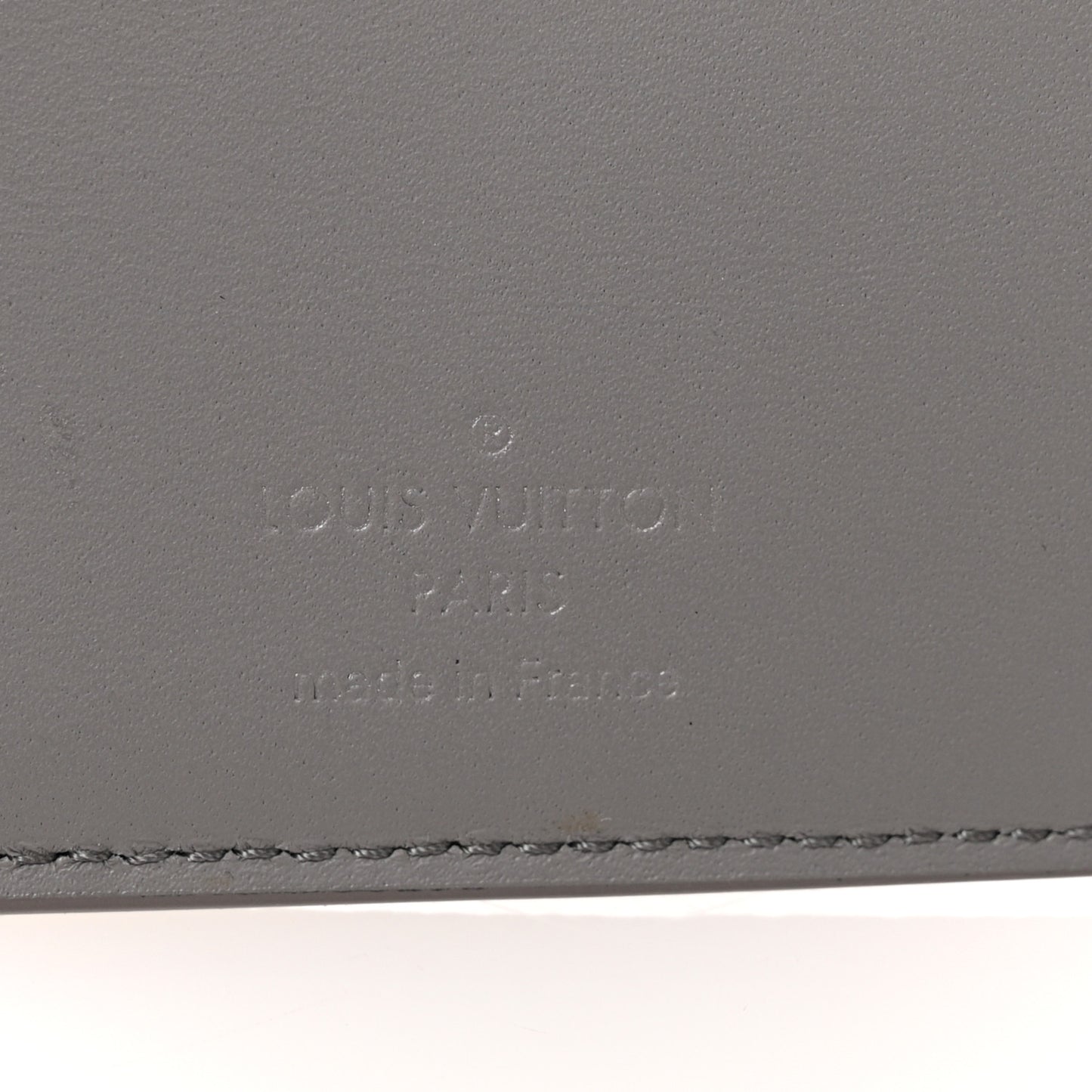 Grained Calfskin Aerogram Multiple Wallet Gris