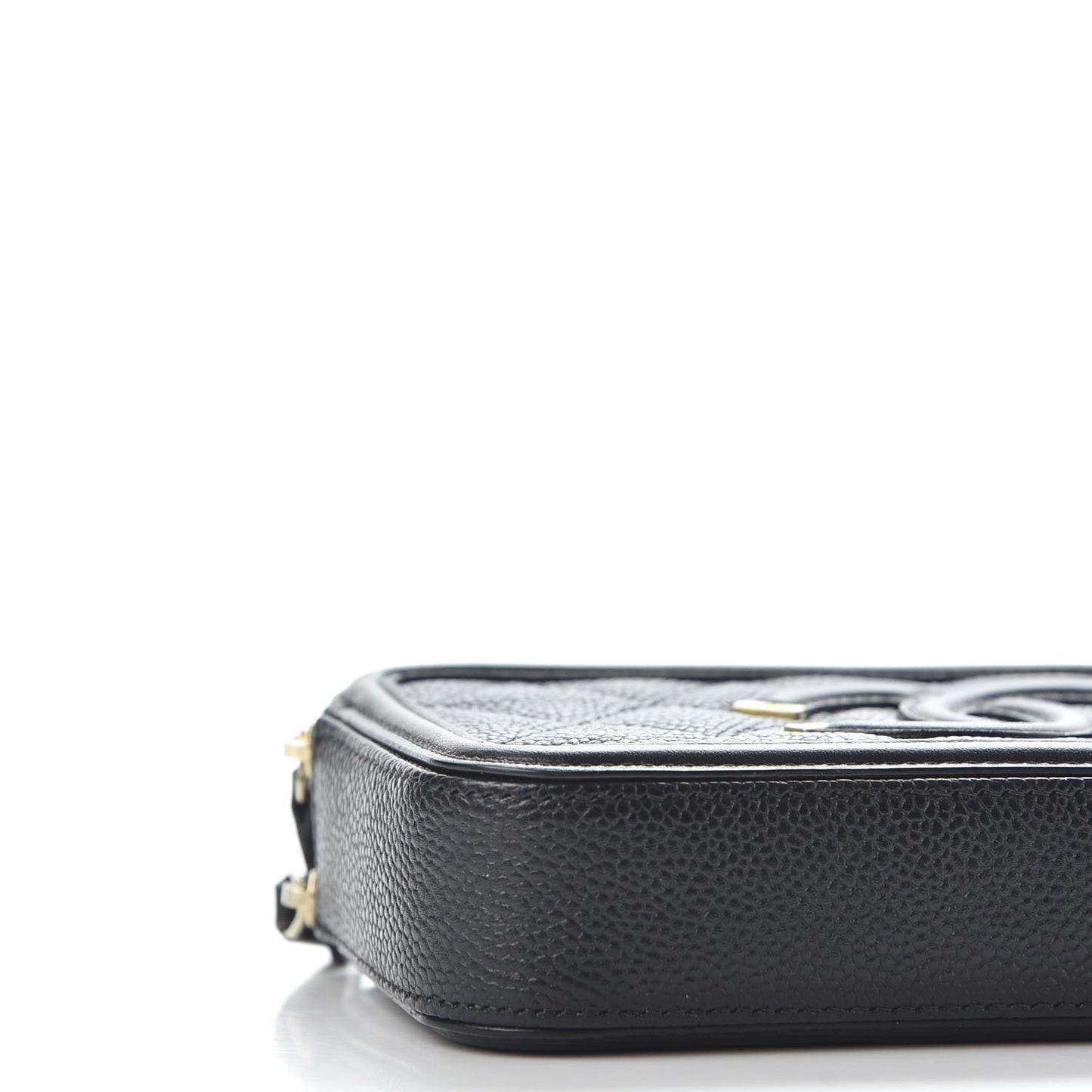 Caviar Quilted CC Filigree Clutch With Chain Black