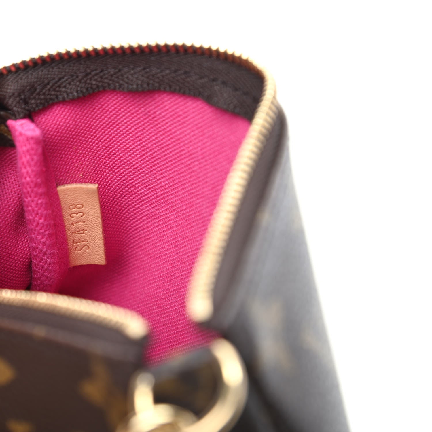 Louis Vuitton Monogram 2018 Christmas Animation Mini Bears Pochette Accessories 7 of 8