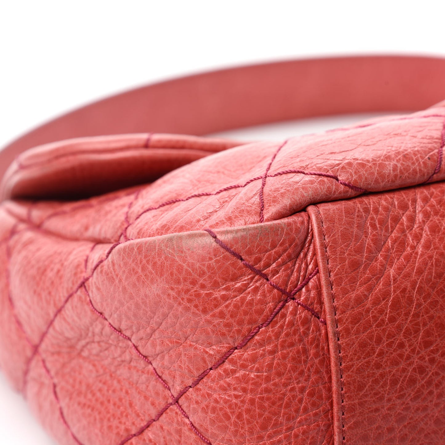 Glazed Calfskin Stitched On The Road Flap Pink