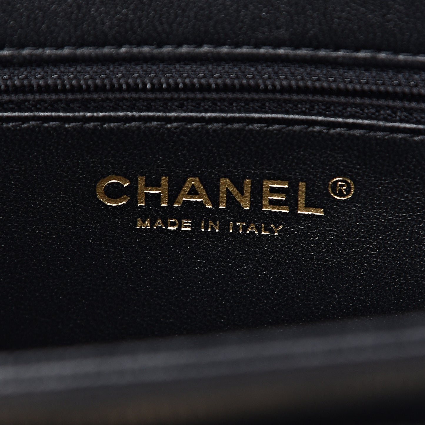 Caviar Quilted Mini Business Affinity Flap Black