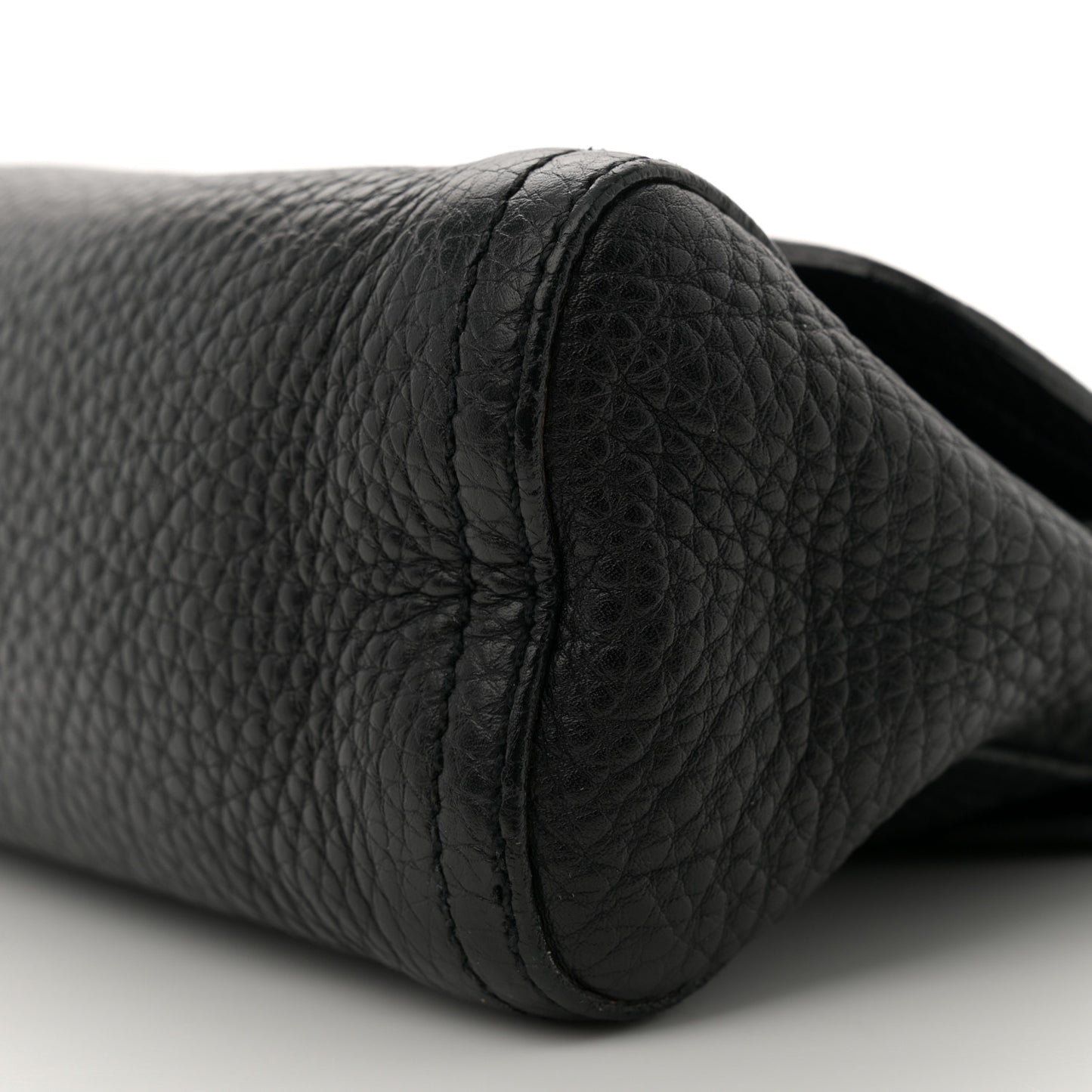Vitello Daino Swing Flap Shoulder Bag Black