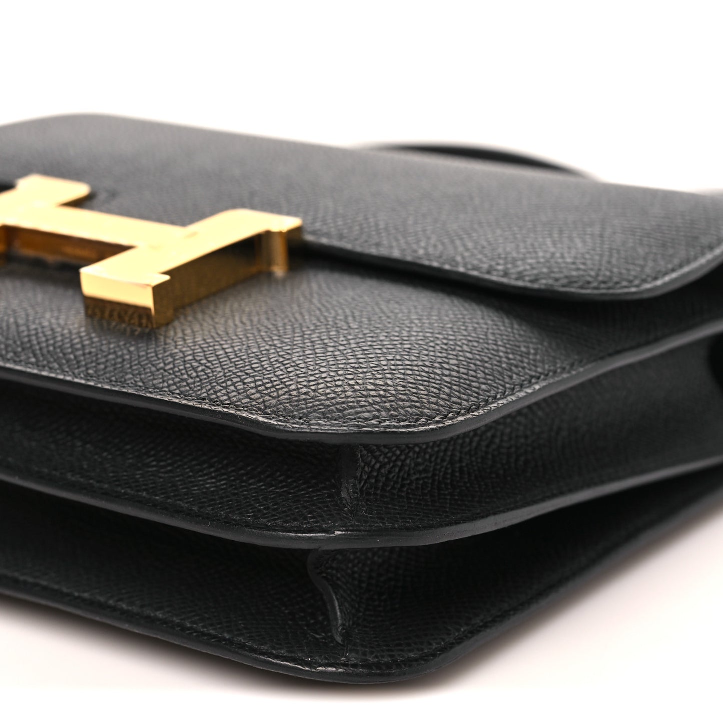 Epsom Constance 18 Black