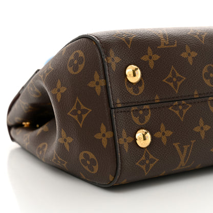 Louis Vuitton Monogram Cluny MM Blue Glacial 8 of 11