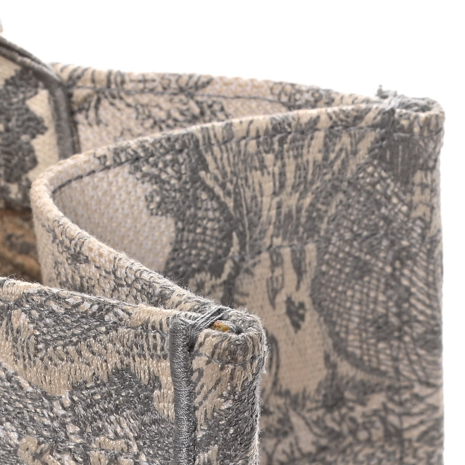 Christian Dior Canvas Embroidered Medium Dioriviera Toile De Jouy Book Tote Gray 21 of 23