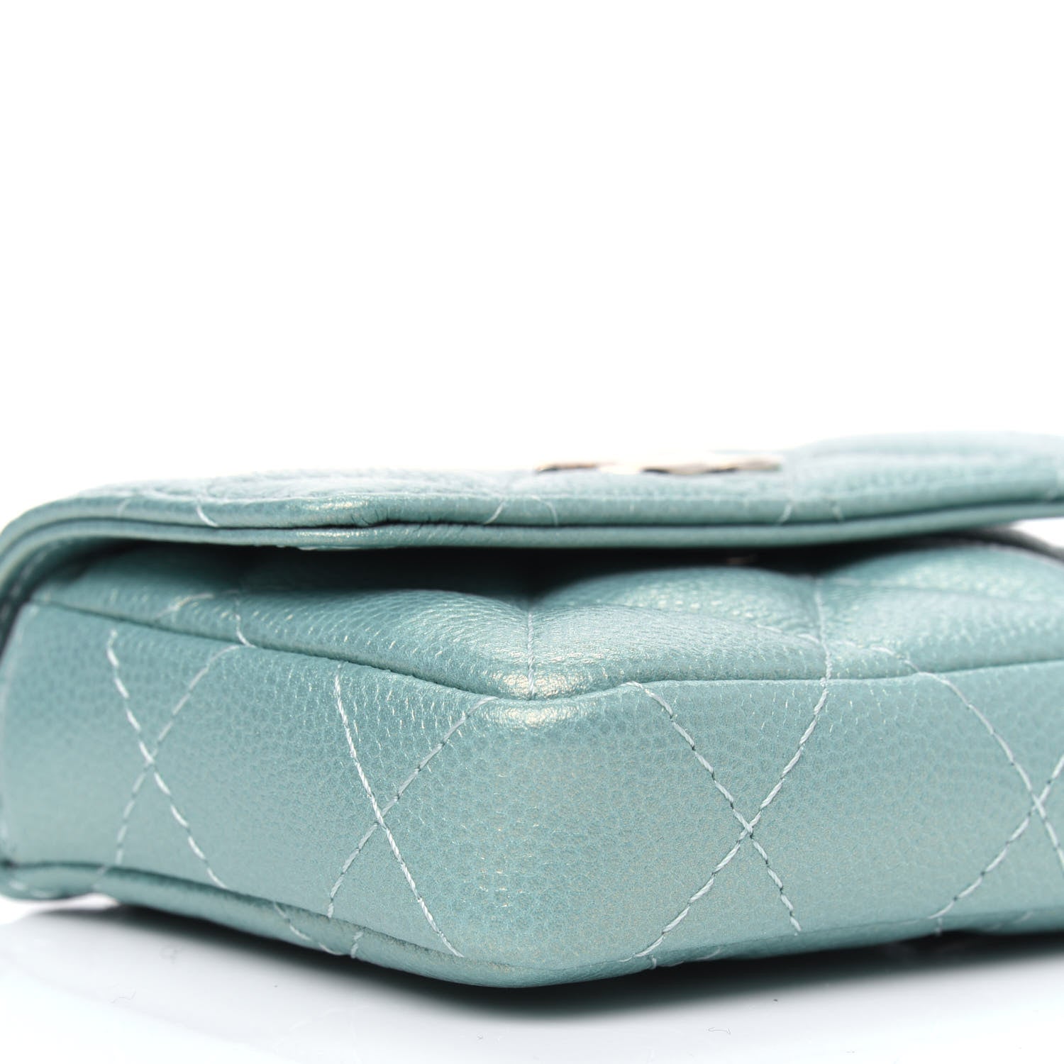 Chanel Iridescent Caviar Quilted Pearl On Top Coin Purse With Chain Light Green 8 of 11