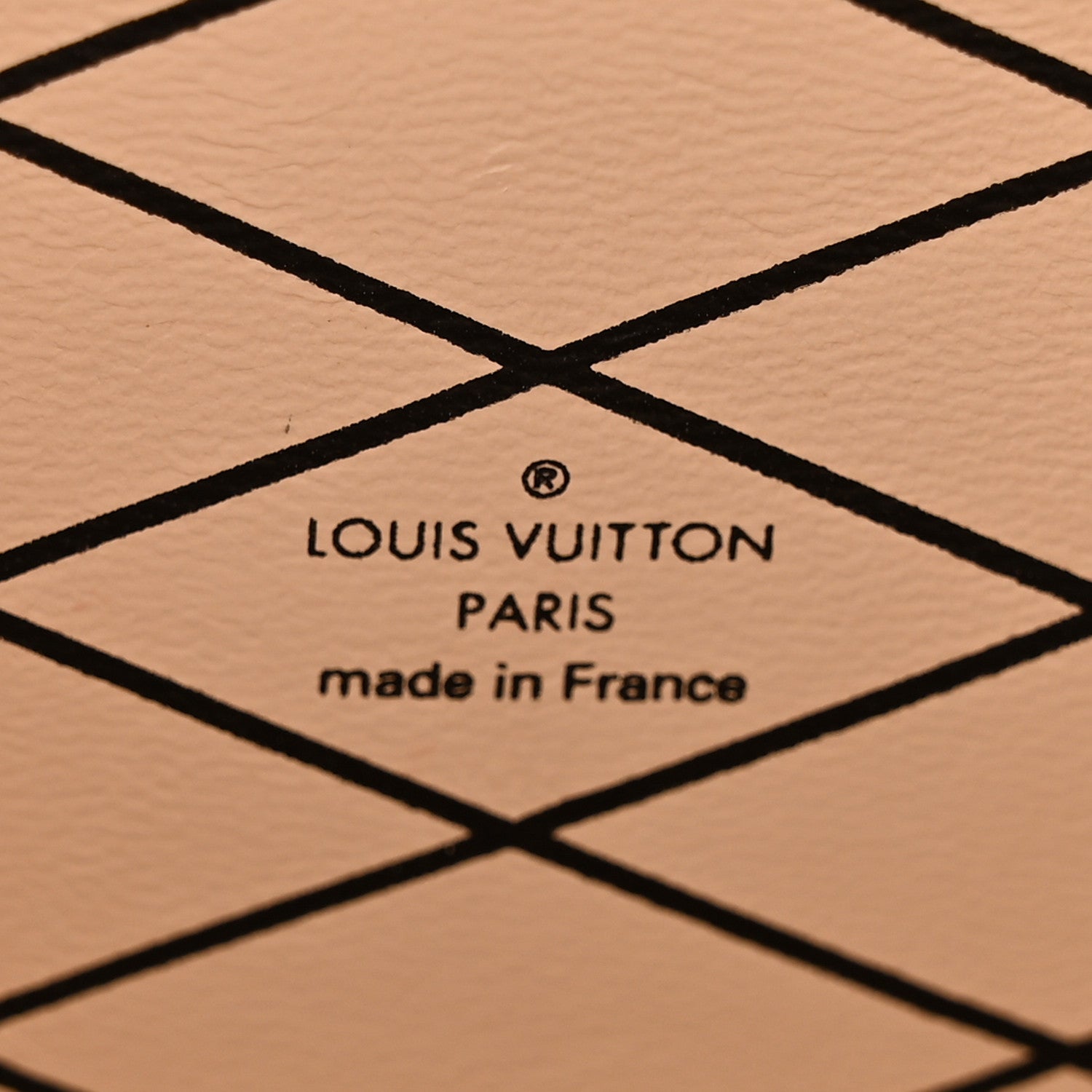 Louis Vuitton Monogram Petite Boite Chapeau 6 of 10