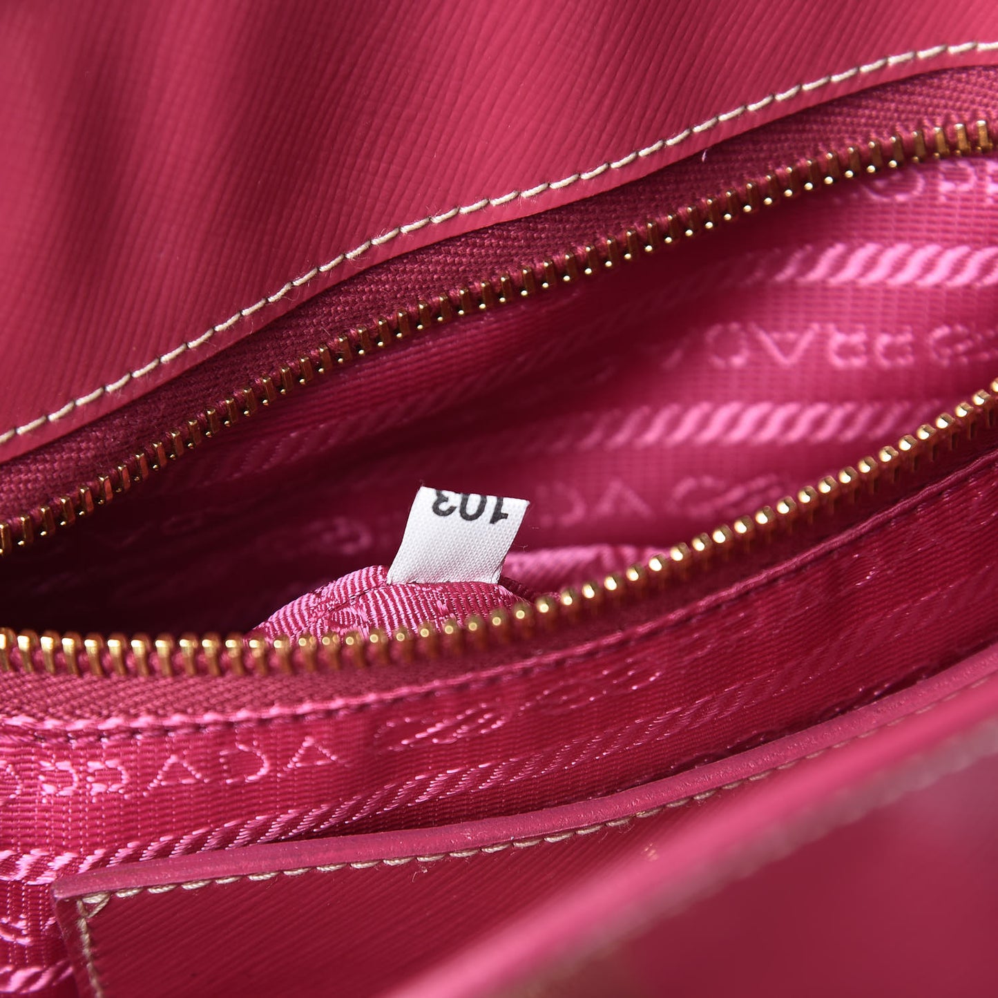 Saffiano Vernice Turn Lock Shopping Tote Peonia