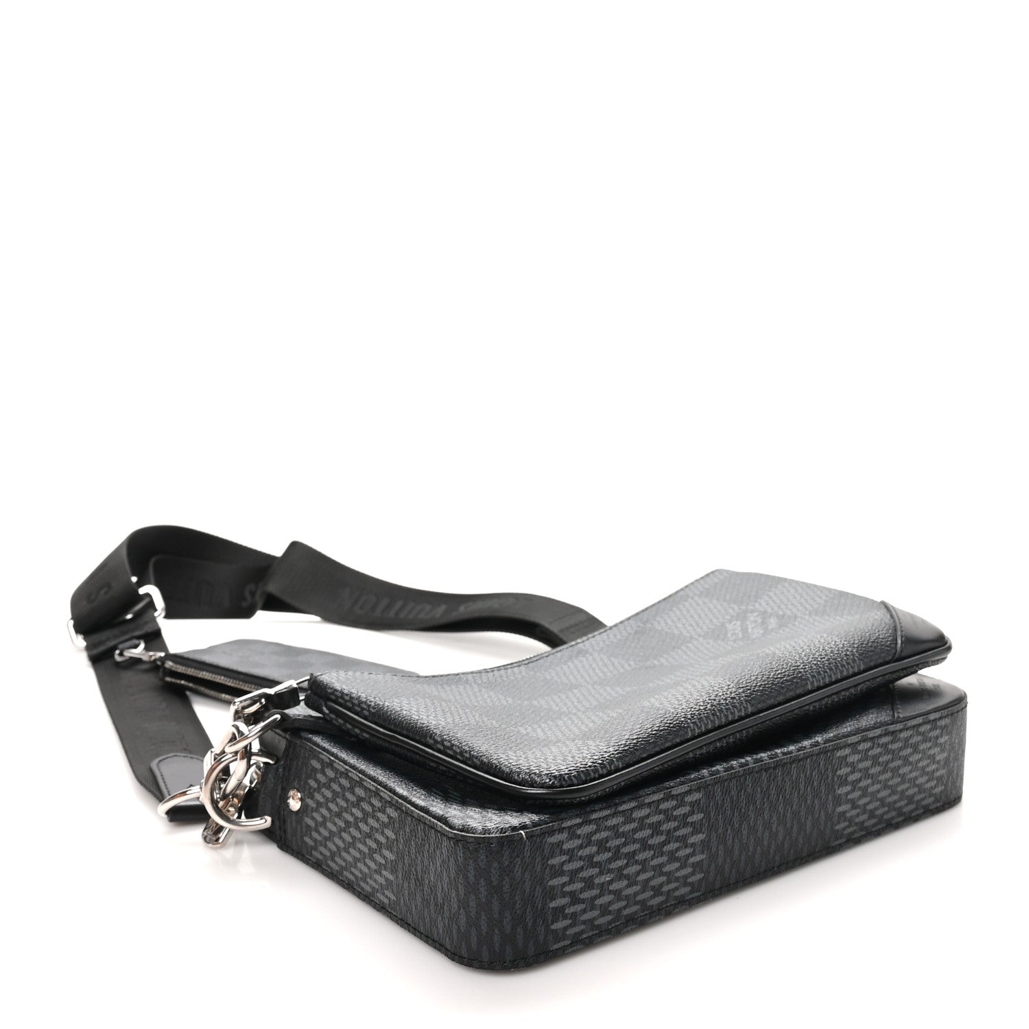 Louis Vuitton　ポネ3Ｄモノグラム　美品です Louis Vuitton Aurore Monogram Canvas Manhattan NM Bag | Yoogi's Closet