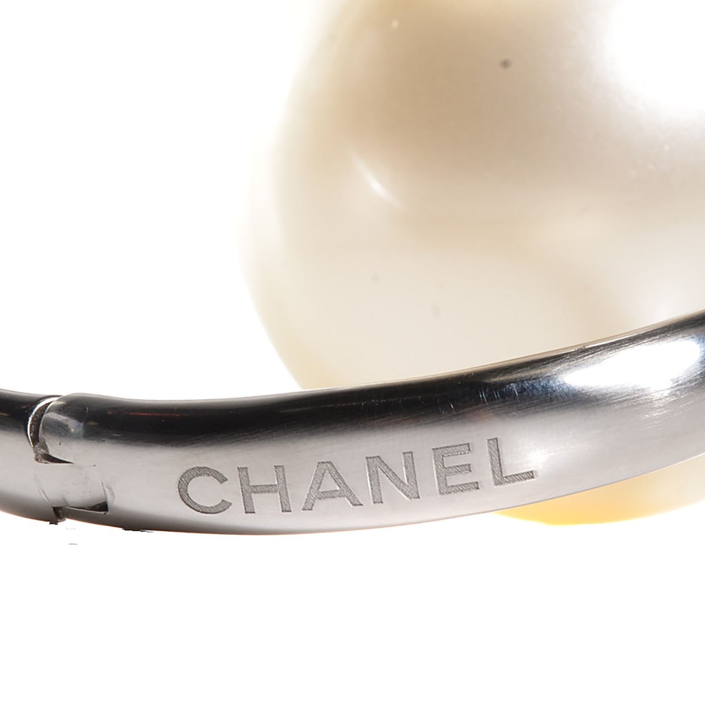 Double Pearl Cuff Gold